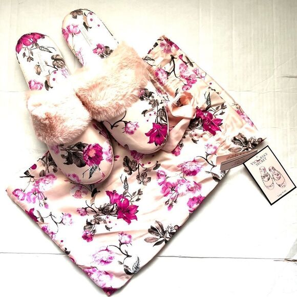 Victoria Secret Slippers - Picture 1 of 4
